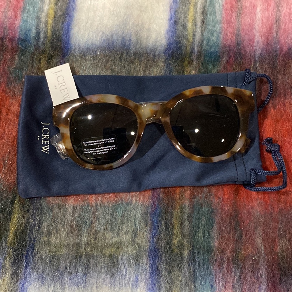 J. CREW Tortoiseshell Sunglasses ๐ถ ~ NWT ~ Fabulous gift ๐ - Picture 4 of 7